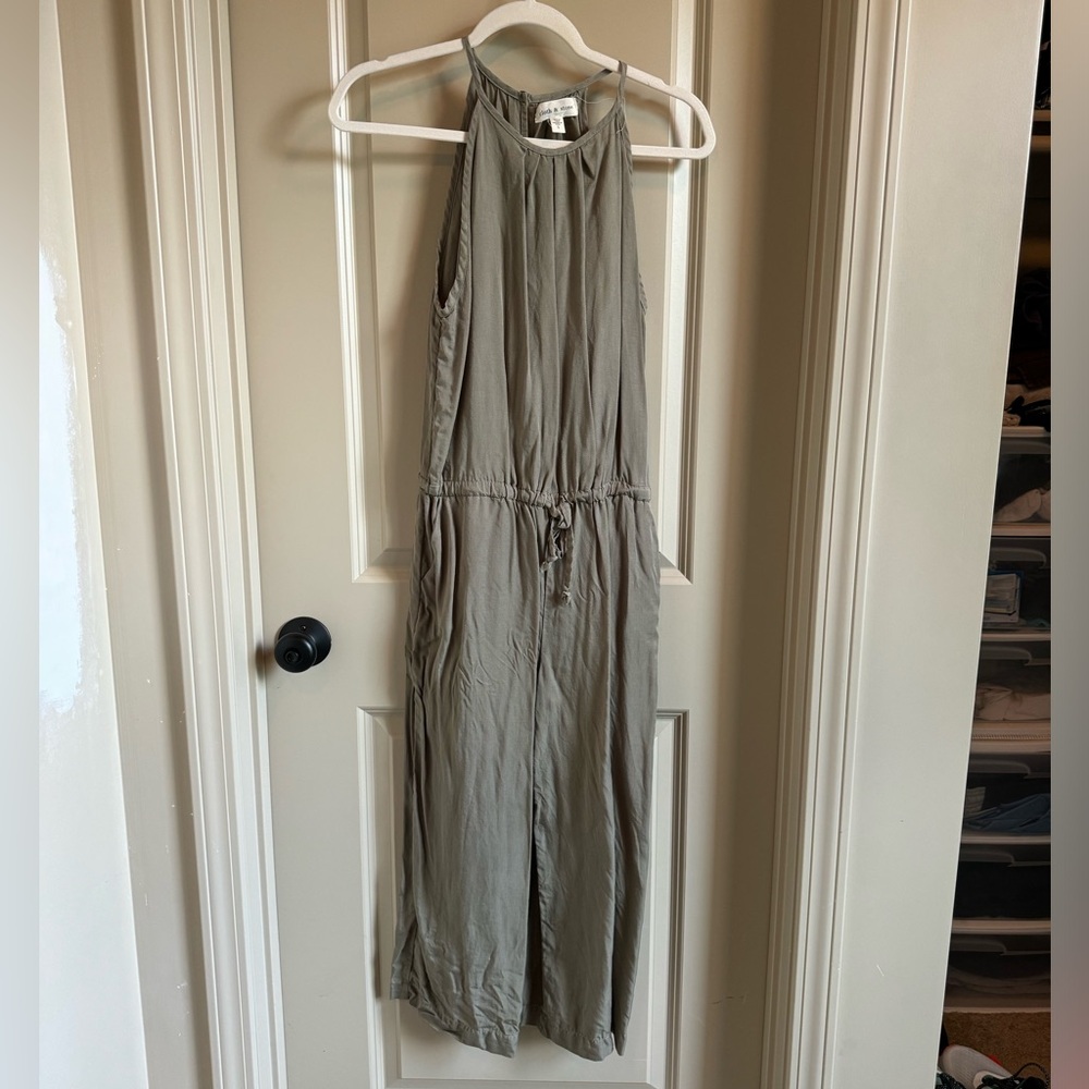 ANTHROPOLOGIE Cloth & Stone Day Tripper Jumpsuit Romper Color Olive Green Size S